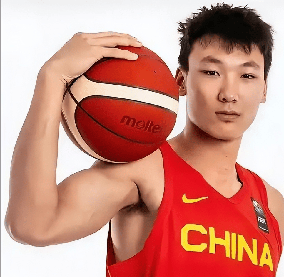 开云APP-关键时刻突围战来临,广厦男篮围绕NBA总决赛官宣签约,引发热议,年轻球员得到机会的简单介绍